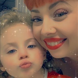 Meet your Posher, Tabitha